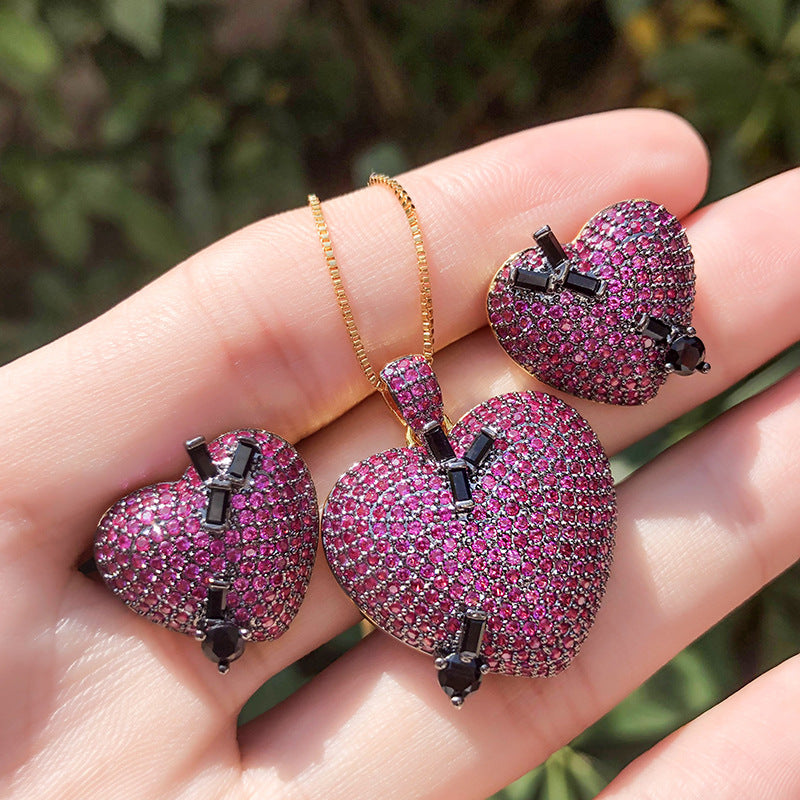 Heart-shaped earring pendant set