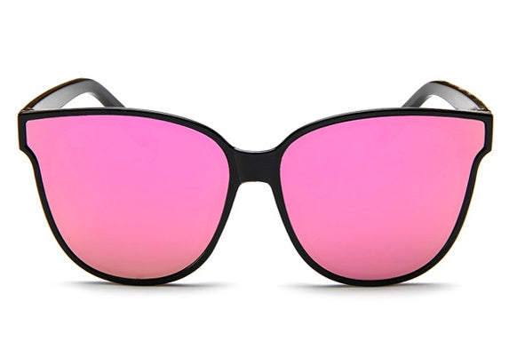 Fashion trend ocean film sunglasses