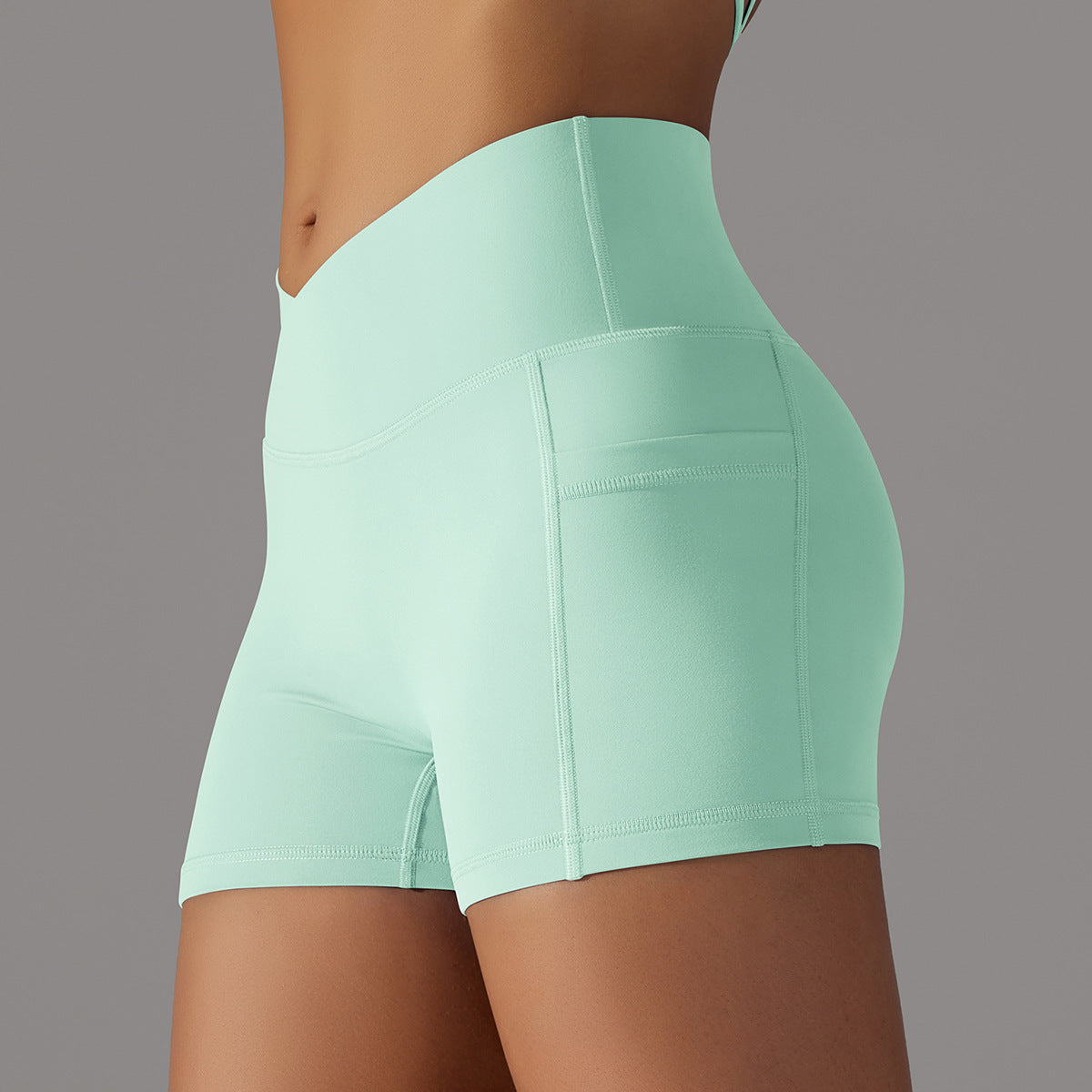 Yoga Shorts With Phone Pocket Design